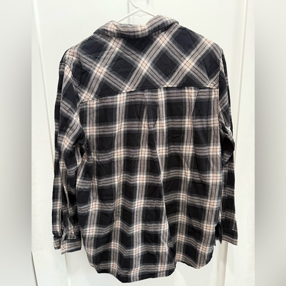 Lovestitch Black and White Plaid Shirt - Picture 3 of 3